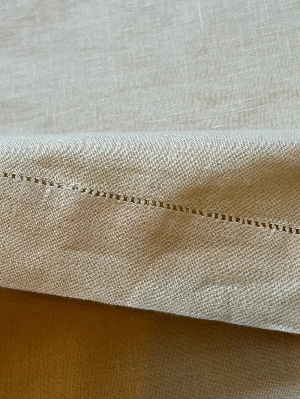 Sferra Bros Pure Linen Placemats Set Quiet Luxury Minimalist Classic Casual